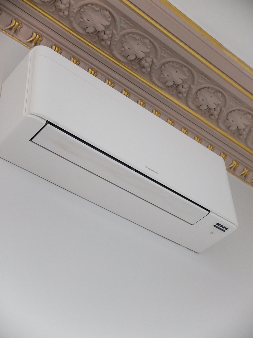 Daikin perfera wall mounted unit