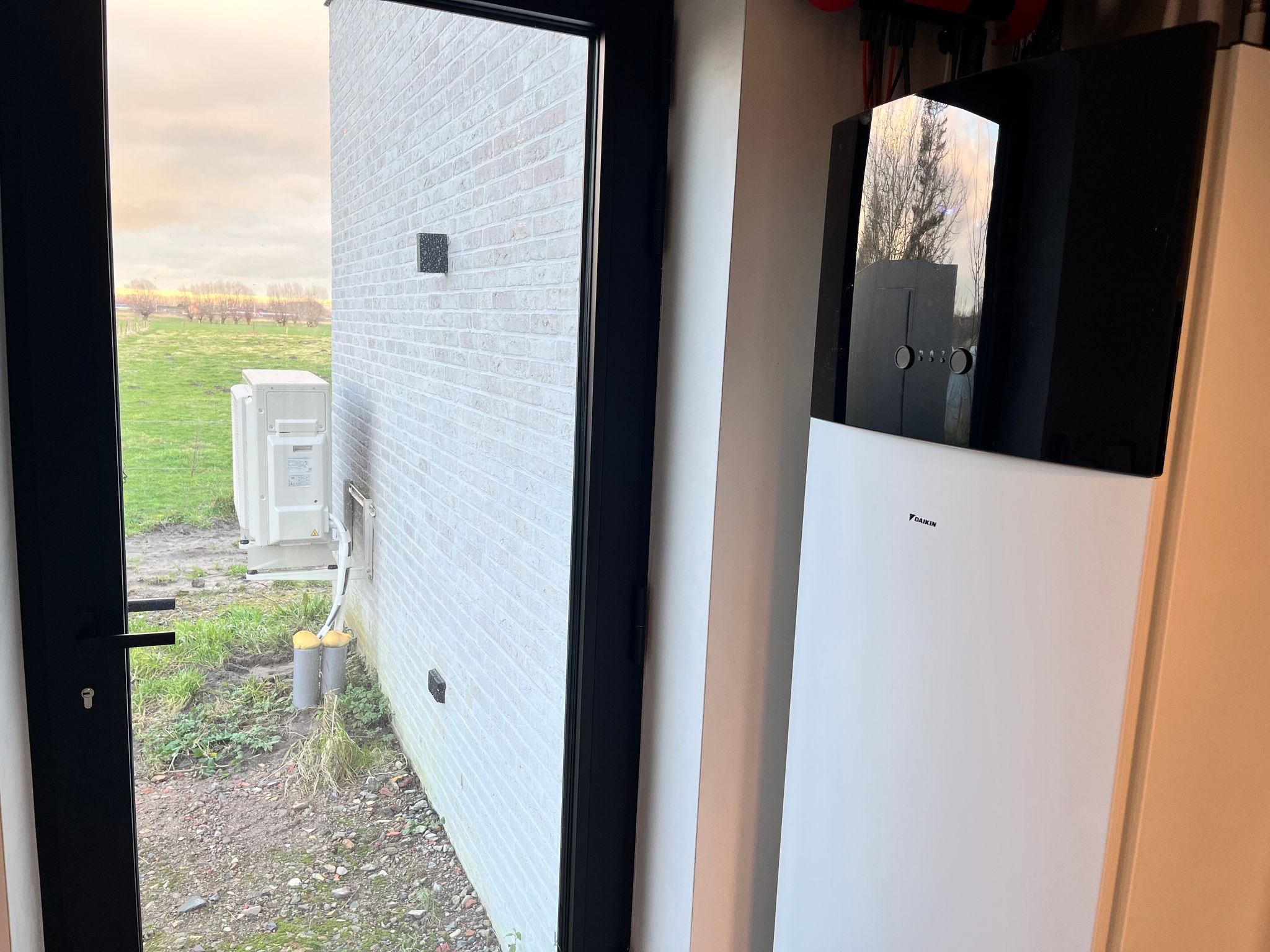 Daikin Altherma hot water tank ensuring energy-efficient heating and warm water supply