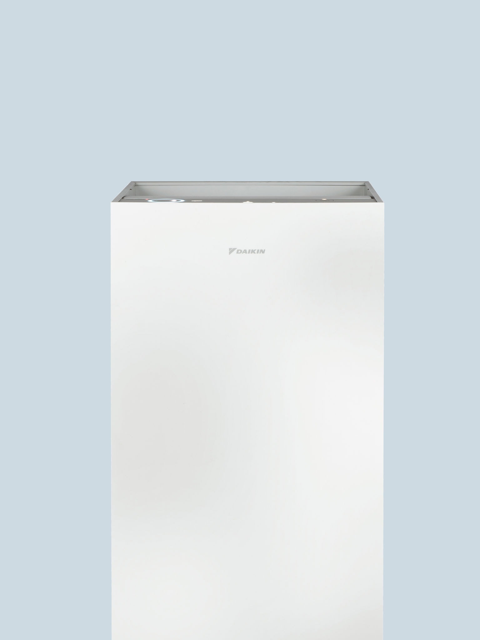 Daikin air purifier with powerful suction, drawing in air from three directions