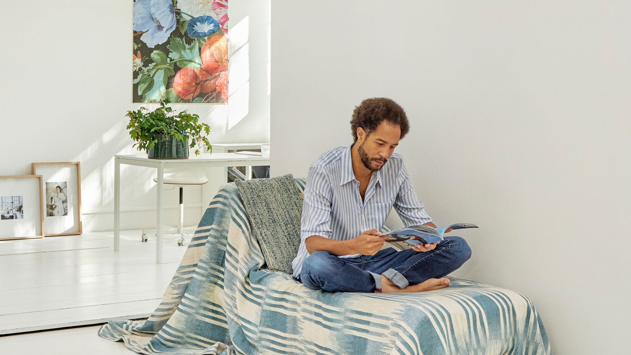 Compact air conditioner installed in a small room